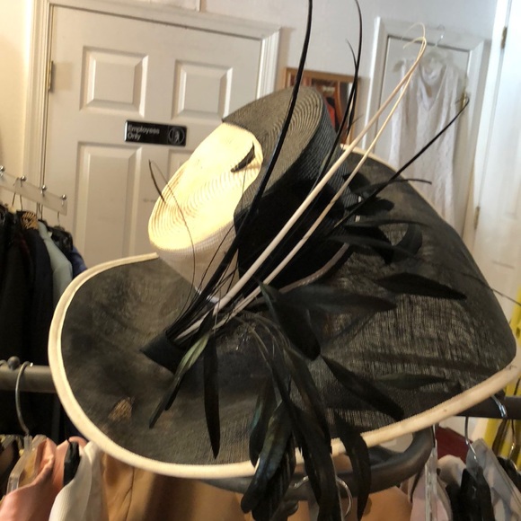 Vintage hat main image 4